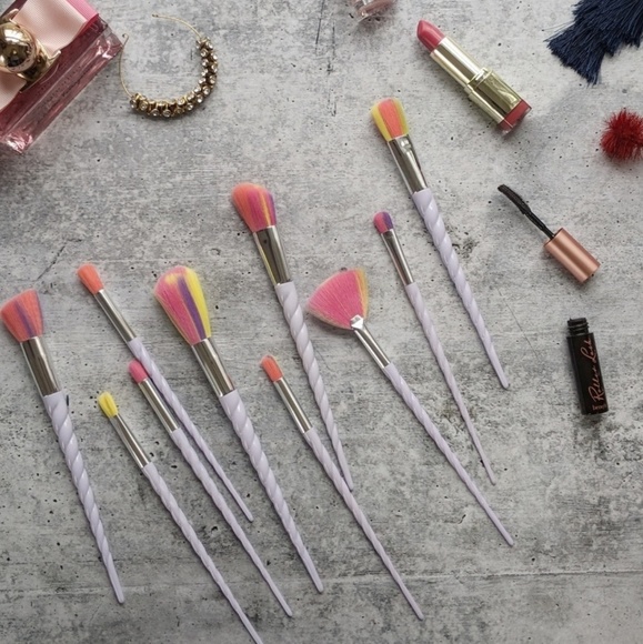 UNICORN RAINBOW Bright makeup brush 10 piece set - Picture 1 of 7